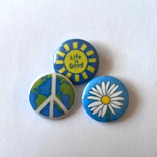 buttons peace madeliefje life is good